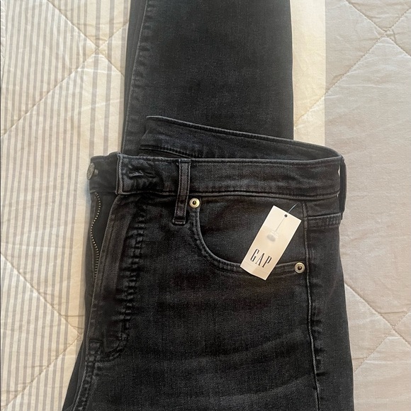 NWT Gap Jeans - Picture 5 of 5